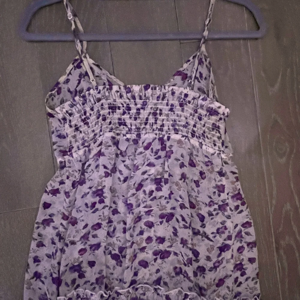 Express - Floral Ruffle Tank - Picture 7 of 10